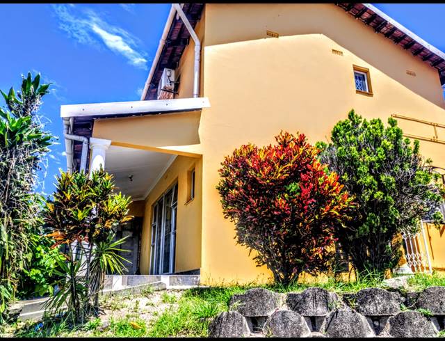 2 BEDROOM HOUSE FOR SALE IN RISECLIFF